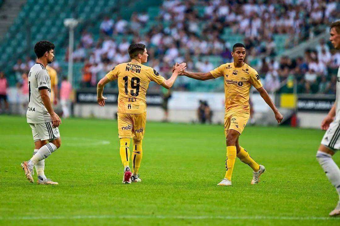 欧洲豪强再度交手，球场上将是一场硬战