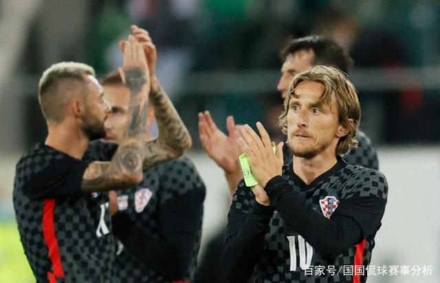包含瑞典队不敌克罗地亚队，面临压力的词条