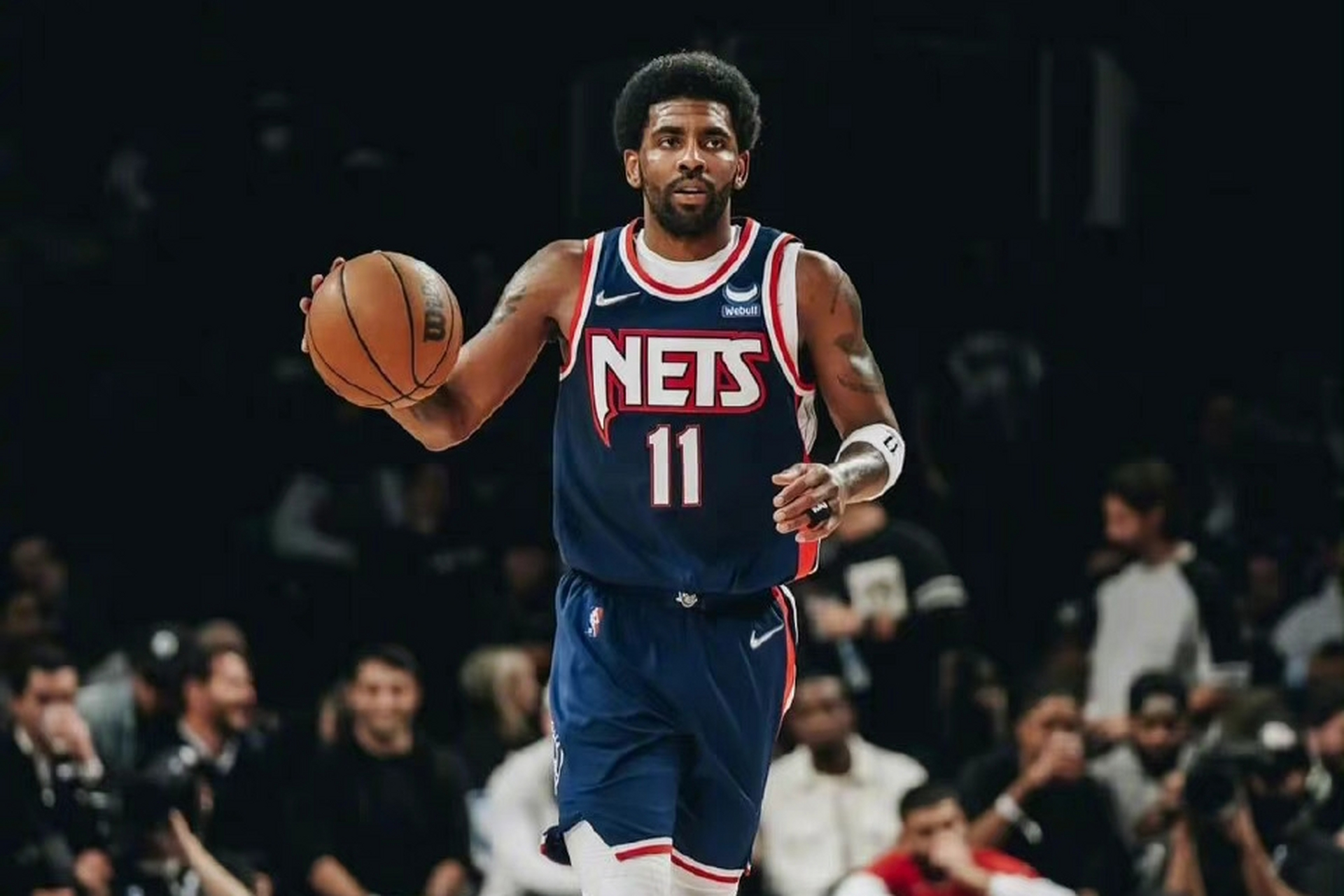 爱游戏入口-希腊男篮爆冷灰熊，欧文三分雨点燃全场的简单介绍