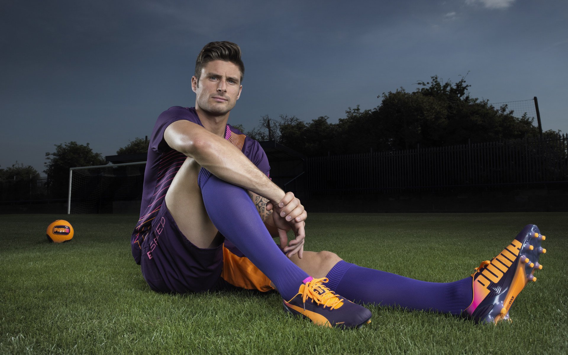 赛道风暴，索伯奇迹横扫迈凯伦，拉塞尔绝地反击点燃赛场